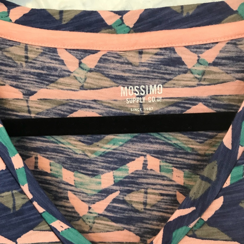 Mossimo Top - Picture 2 of 3